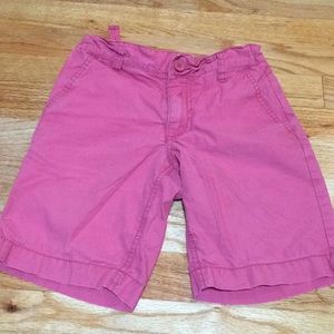 Boy's Old Navy shorts, size 6.